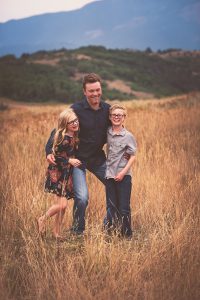 Family vacation photo in Utah of kids